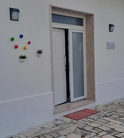 Nini' * Uggiano Montefusco